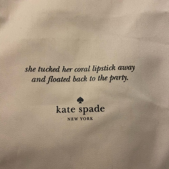 Kate Spade Cream Purse Cover - Picture 2 of 4